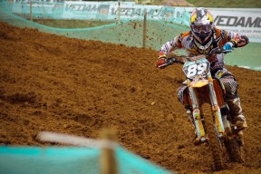 开云官网-总决赛最新形势：皇家马德里高居榜首，多特蒙德强势追赶，冠军归属成迷