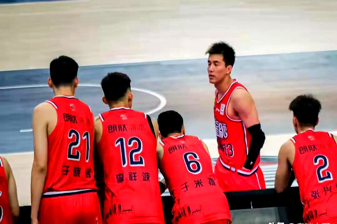 选手康复：球队关键球员已恢复训练的简单介绍